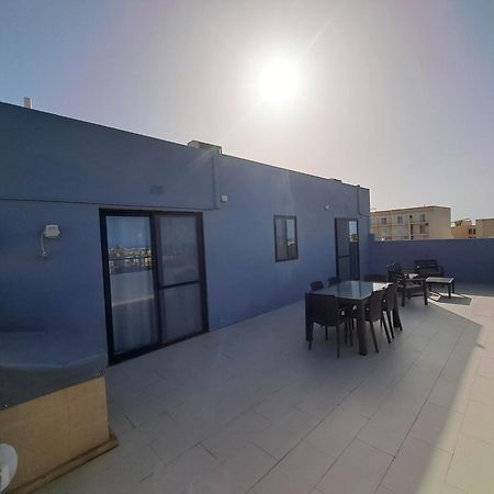 Sea View Penthouse Lägenhet Zebbug  Exteriör bild