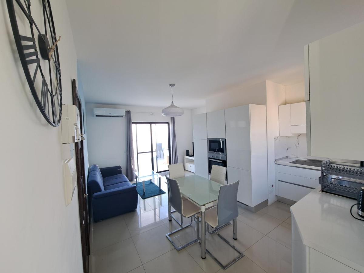 Sea View Penthouse Lägenhet Zebbug  Exteriör bild